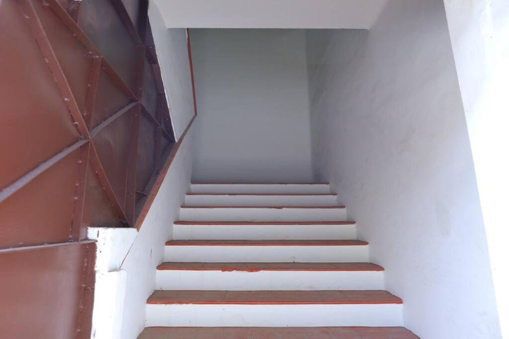 Heritage Home With 2 Bed/2 Bath With Kitchen In A Residential Neighborhood. Maduráj Kültér fotó