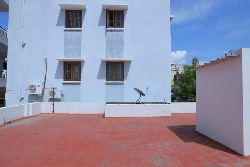 Heritage Home With 2 Bed/2 Bath With Kitchen In A Residential Neighborhood. Maduráj Kültér fotó