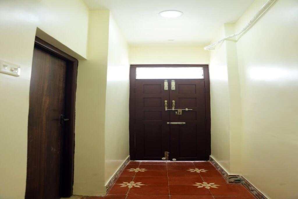 Heritage Home With 2 Bed/2 Bath With Kitchen In A Residential Neighborhood. Maduráj Kültér fotó