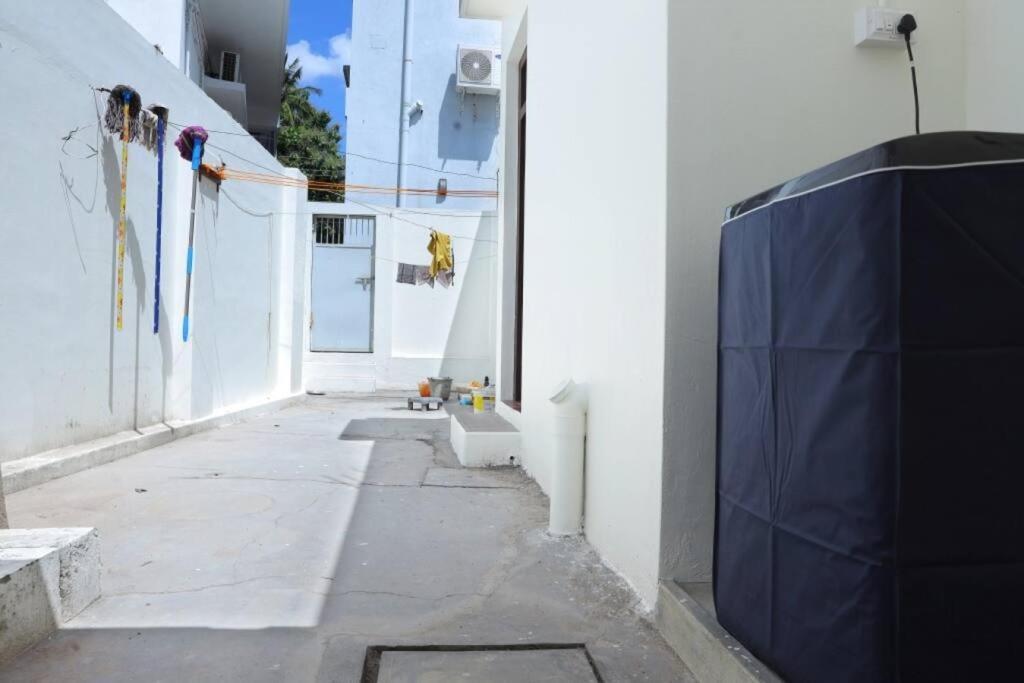 Heritage Home With 2 Bed/2 Bath With Kitchen In A Residential Neighborhood. Maduráj Kültér fotó
